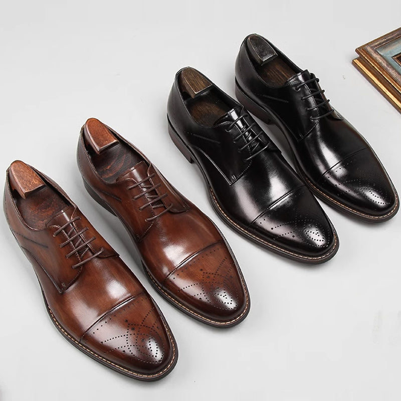 Exquisitos zapatos de cuero para hombre de cuero genuino tallado