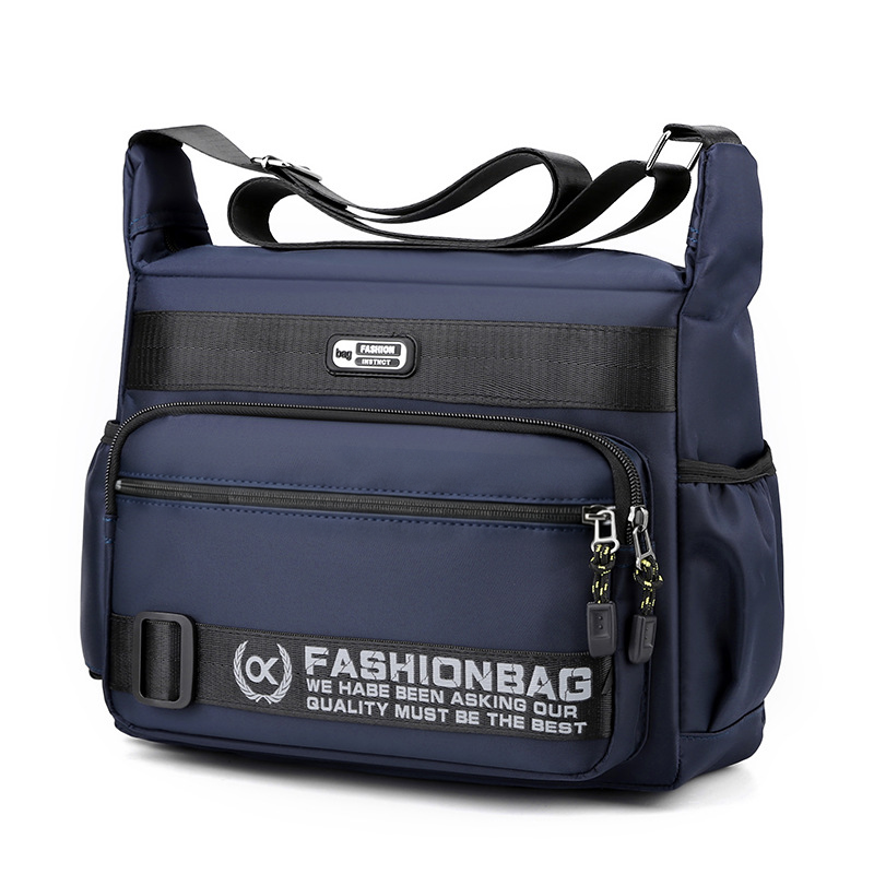 Bolso Mensajero para Hombre Resistente al Agua Multibolsillos en color azul marino