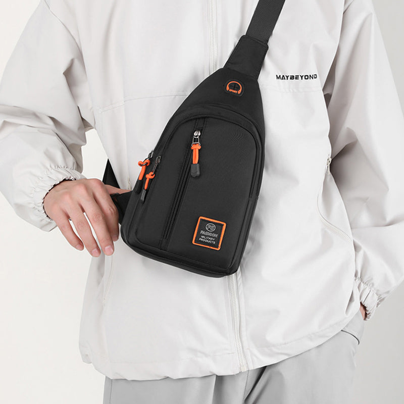 Bolso de Pecho para Hombre Impermeable con Salida para Audífonos - vista 7