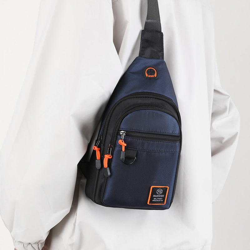 Bolso de Pecho para Hombre Impermeable con Salida para Audífonos - vista 8