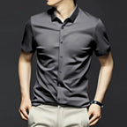 Camisa Manga Corta Antiarrugas para Hombre Hasta 6XL en color gris oscuro