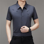 Camisa Manga Corta de Seda Fría para Hombre en color neblina azul