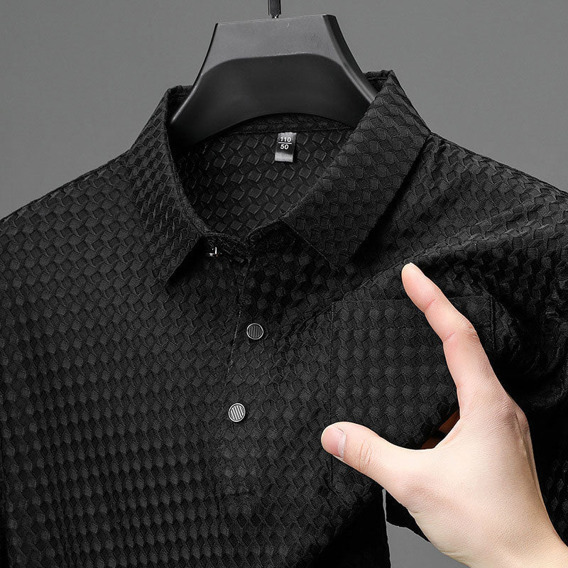 Camisa Texturizada Manga Corta para Hombre en color negro