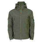 Chamarra Softshell para Hombre Resistente al Agua con Capucha en color verde