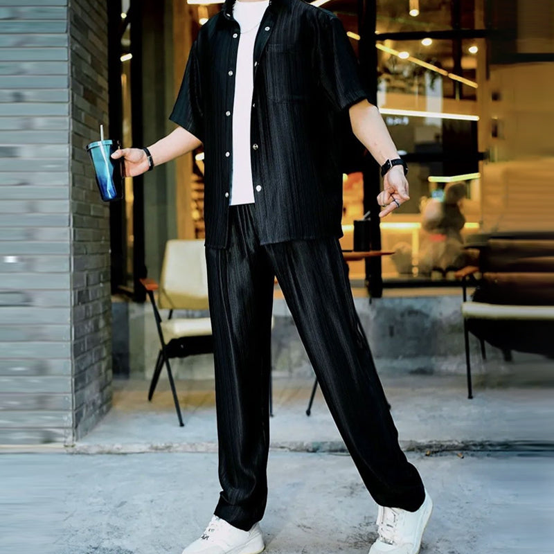 Conjunto de Camisa y Pantalón para Hombre Satinado a Rayas en color negro
