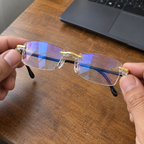 TitanMax® – Lentes Inteligentes con Zoom Adaptativo para Cerca y Lejos