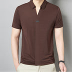 Playera Cuello V de Seda Fría para Hombre en color café