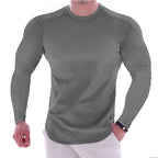 Playera Deportiva Manga Larga Slim Fit para Hombre en color gris oscuro