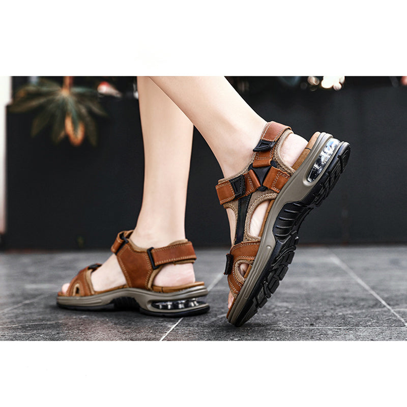 Sandalias Deportivas para Hombre con Suela Acolchada en color marrón claro