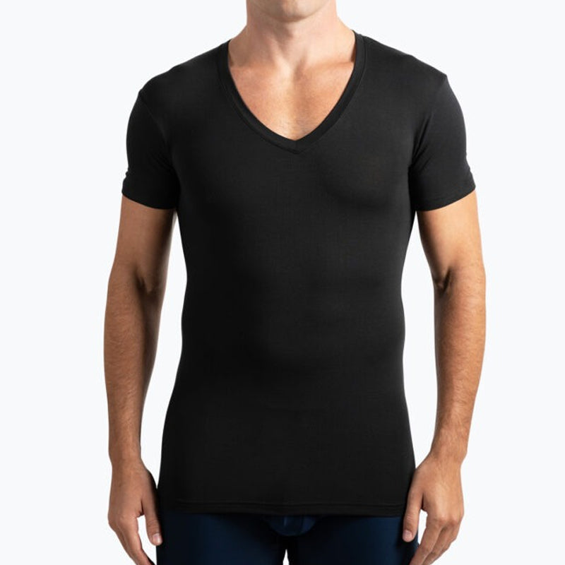 Camiseta de cuello en V ajustada para hombre