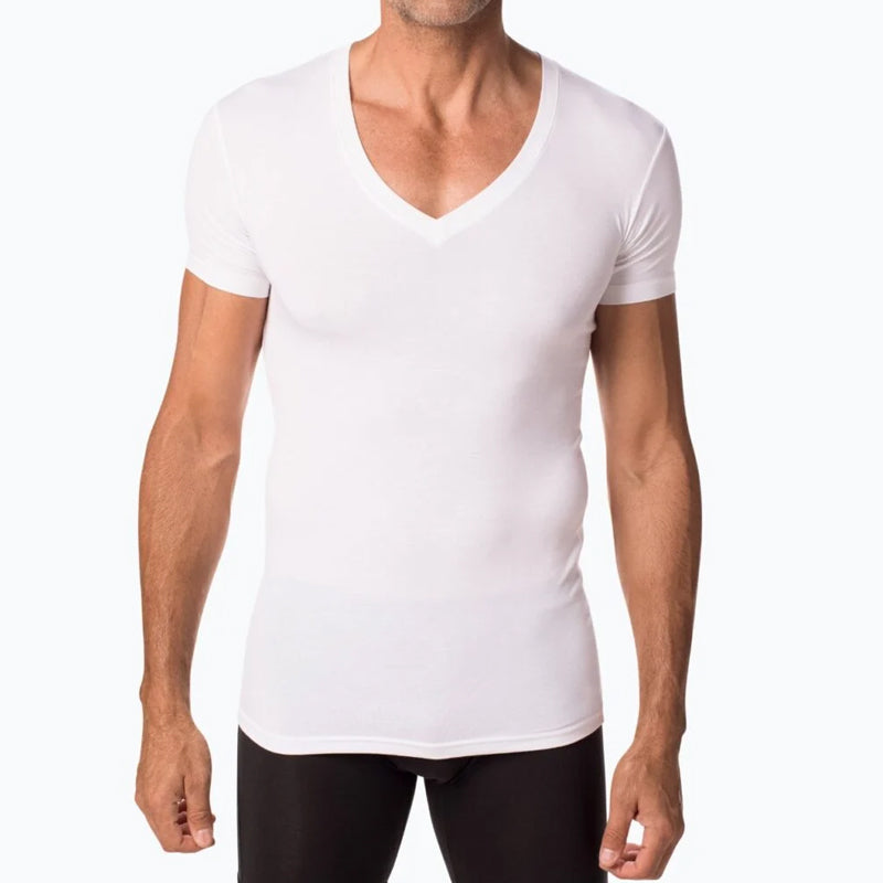 Camiseta de cuello en V ajustada para hombre