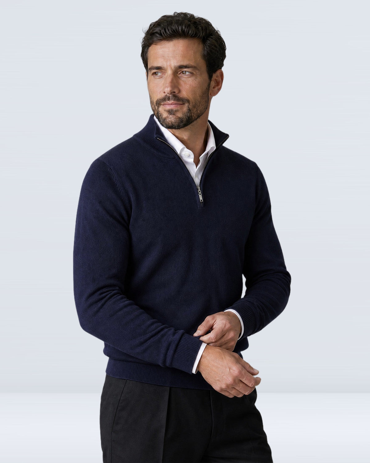 Suéter de Punto Fino para Hombre con Cuello Alto y Medio Cierre