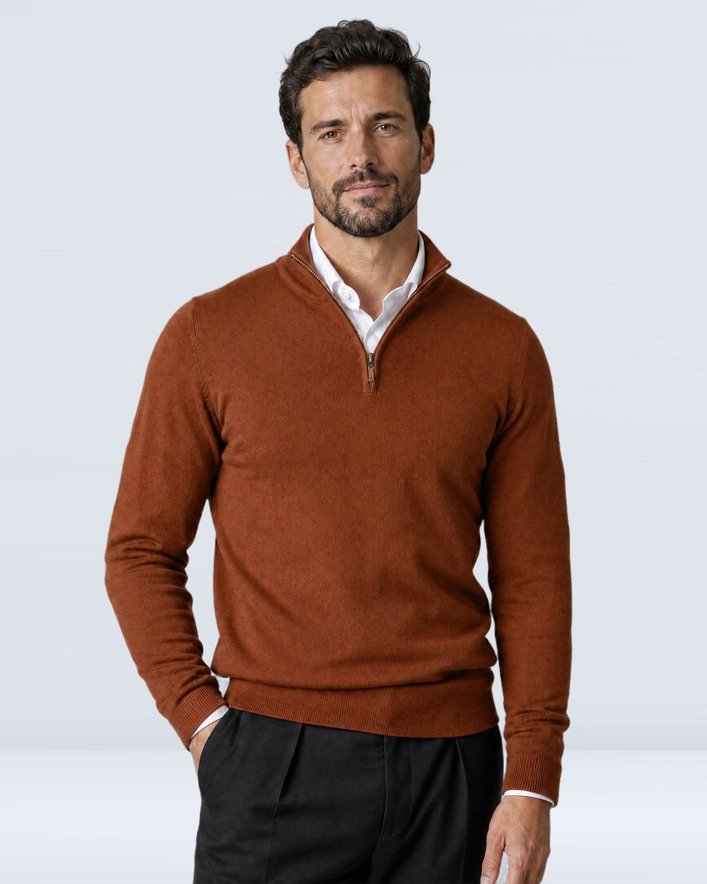 Suéter de Punto Fino para Hombre con Cuello Alto y Medio Cierre