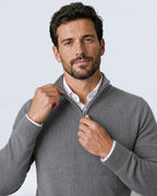 Suéter de Punto Fino para Hombre con Cuello Alto y Medio Cierre