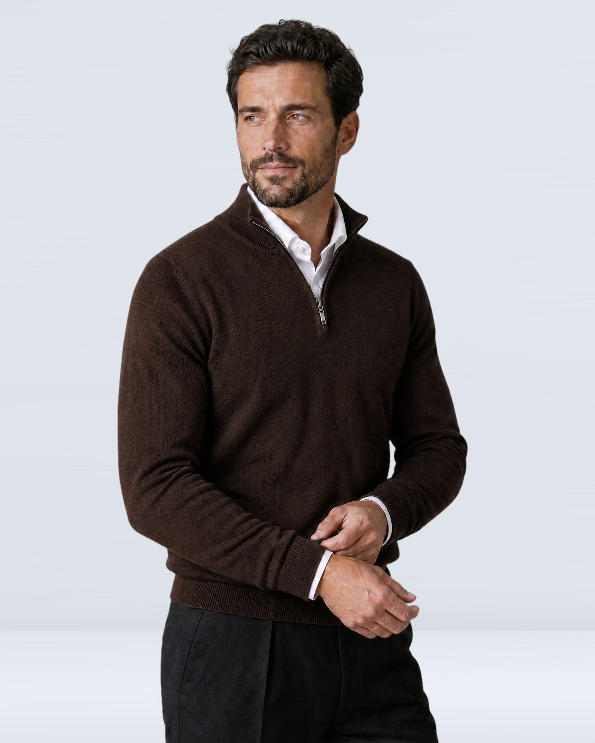 Suéter de Punto Fino para Hombre con Cuello Alto y Medio Cierre