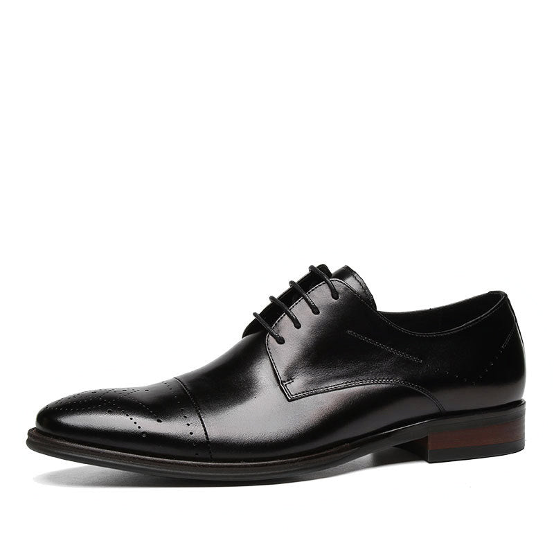 Zapatos de Vestir de Piel Perforada para Hombre en color negro